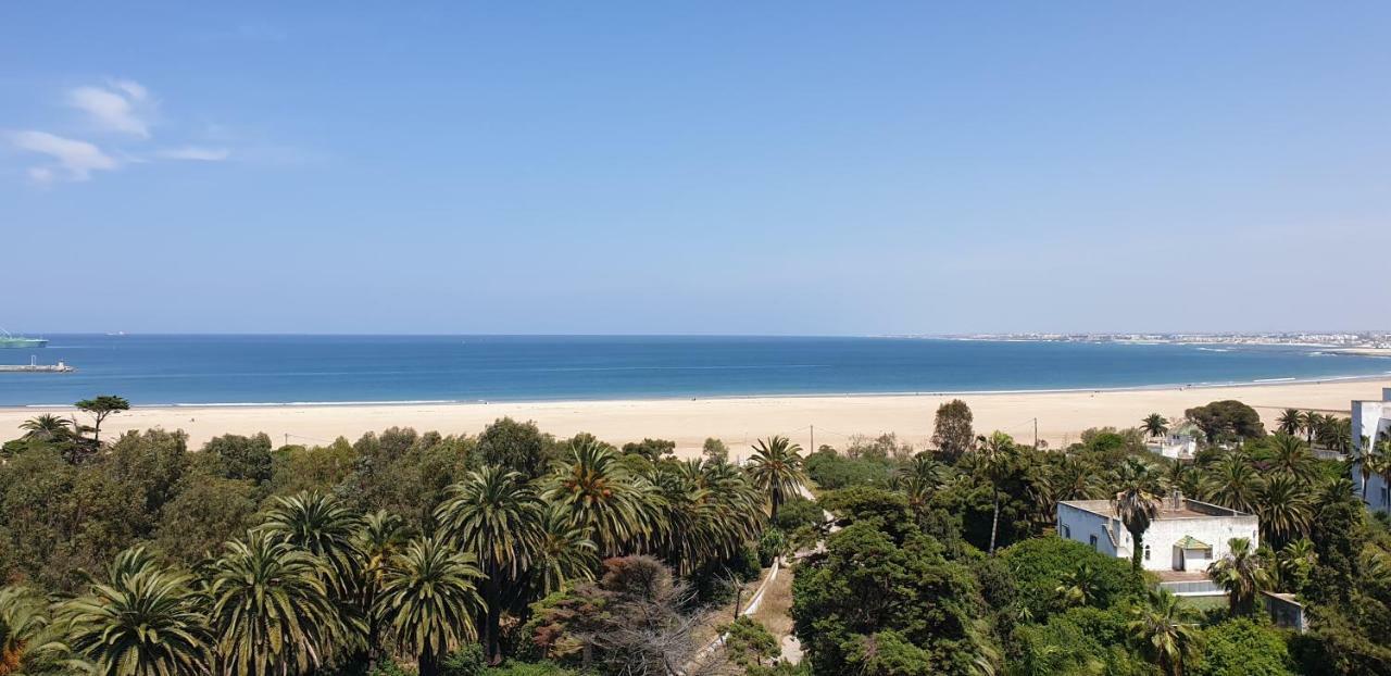 Appartement Au Centre De Mohammedia, A 2Mn De La Plage Exterior foto