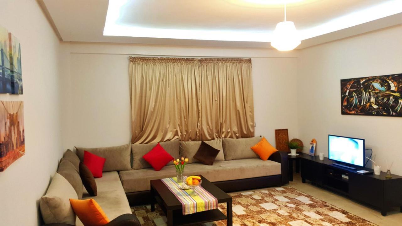 Appartement Au Centre De Mohammedia, A 2Mn De La Plage Exterior foto